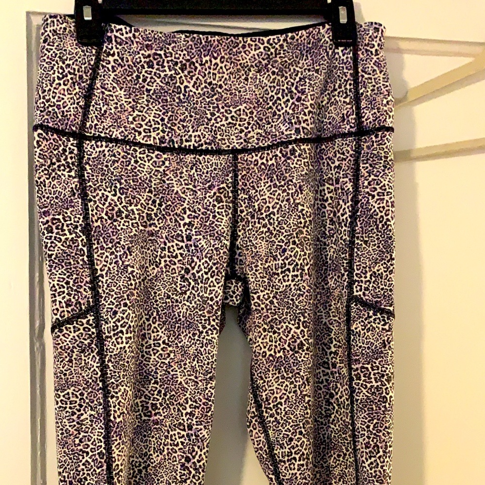 Victoria’s Secret Sport capri